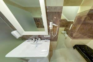 Гостинично-ресторанный комплекс Георг Парк. Люкс двухместный VIP главный корпус 3