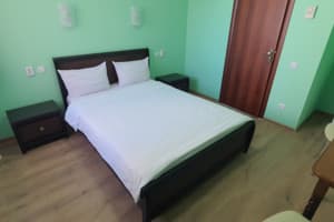 Отель Luxor Inn & Suites. Стандарт двухместный с двуспальной кроватью 4