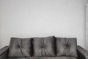 на Котляревского 9 3