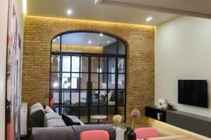 на Трояндовой 20